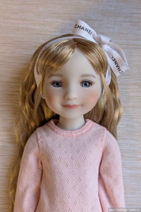 Ruby Red Sarah — Шарнирные куклы (не BJD) (фото 2)