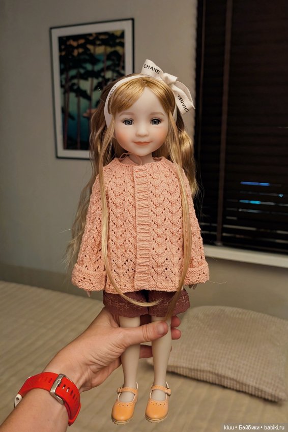 Ruby Red Sarah — Шарнирные куклы (не BJD) (фото 3)
