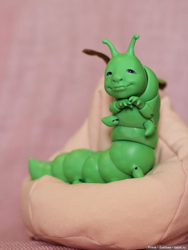 Гусеничка Арман зеленый — Авторские куклы BJD (фото 3)
