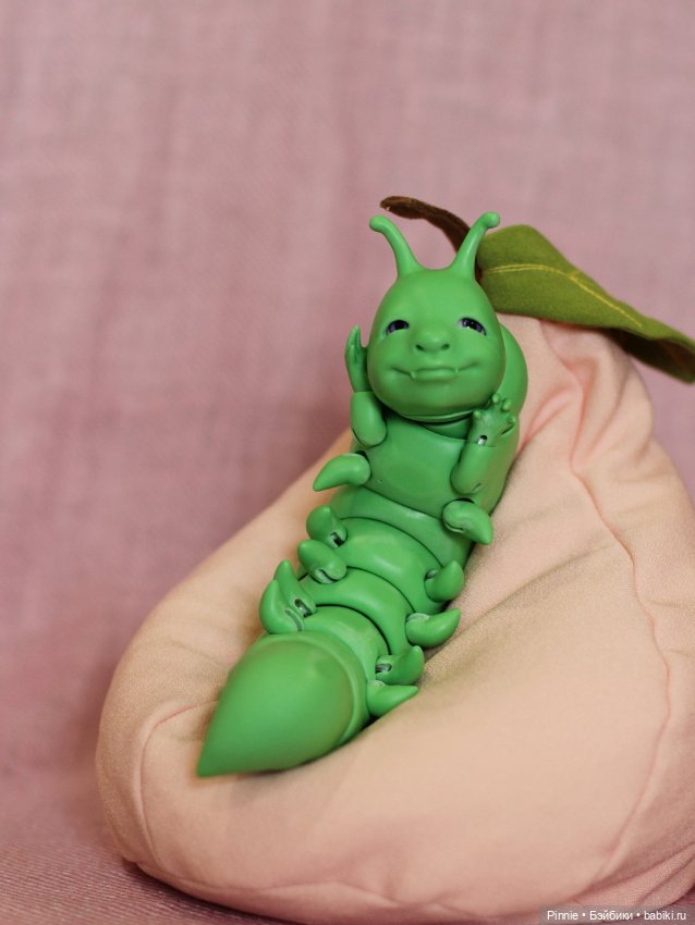 Гусеничка Арман зеленый — Авторские куклы BJD (фото 2)