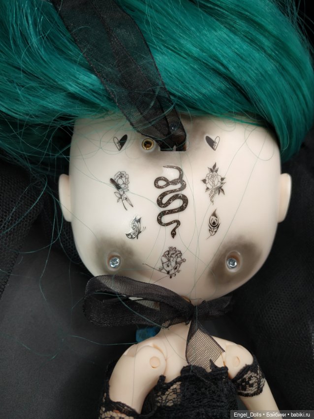 Кастомная Блайз Ариадна Готическая Невеста (Custom Blythe) c шейным шарниром (фото 6)