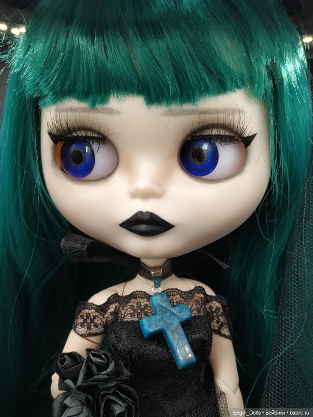Кастомная Блайз Ариадна Готическая Невеста (Custom Blythe) c шейным шарниром (фото 2)