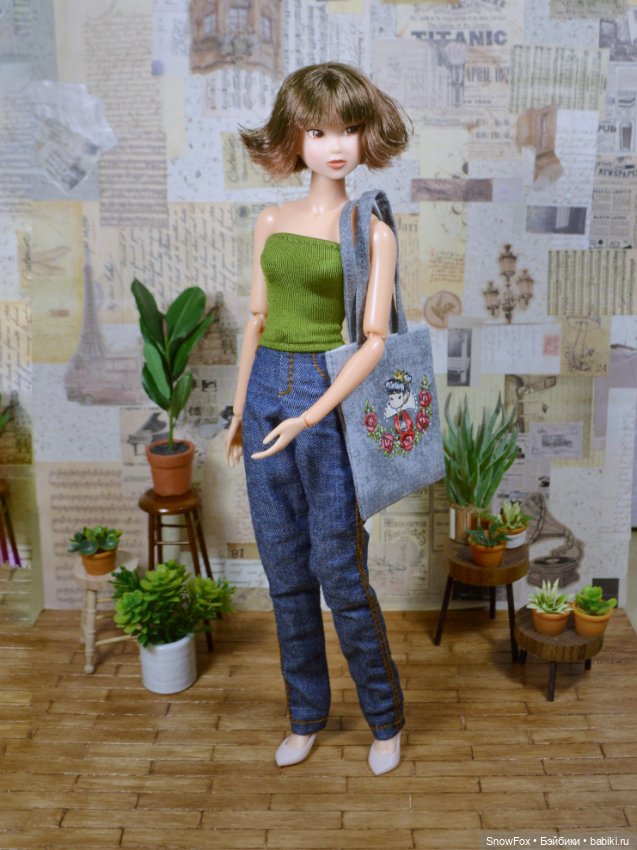Сумочка - шоппер "Королева" для кукол 1:6 (фото 3)