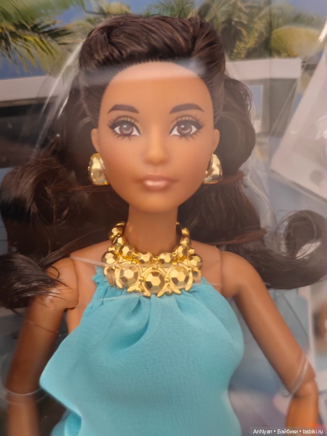 Barbie look pool chic — Игровые куклы (фото 4)