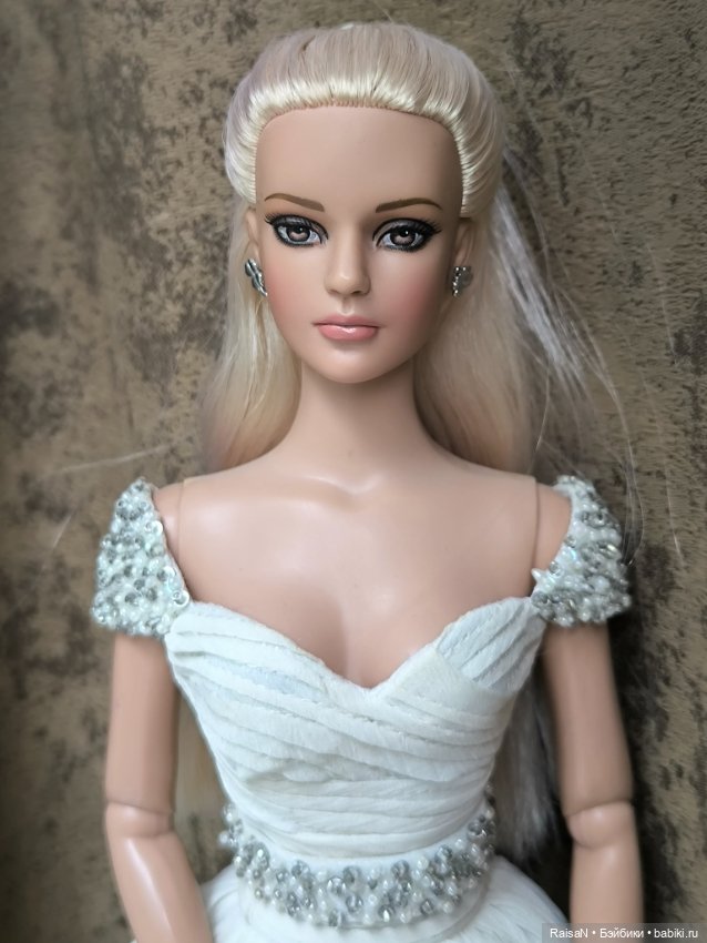 Tonner Sydney Winter Whisper (фото 6)