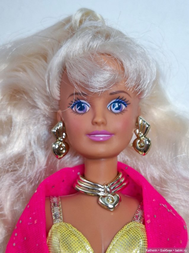 Кукла Синди Sindy I Love Glitter Nails Hasbro (фото 3)