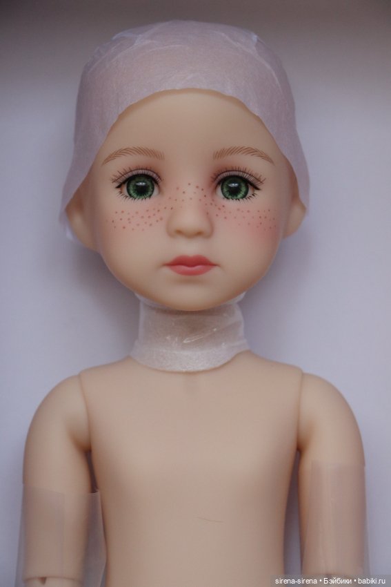Хейзел от Руби Ред, Hazel Ruby Red, нюд и без парика