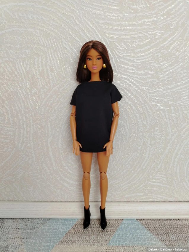 Barbie Basics азиатка Кит в родном аутфите