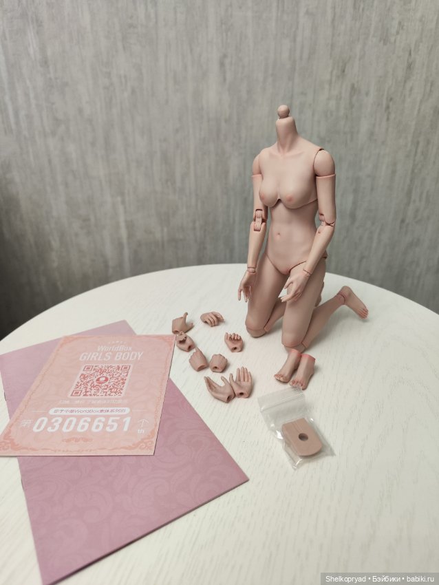 Worldbox Girls Body AT201 Pale 1/6