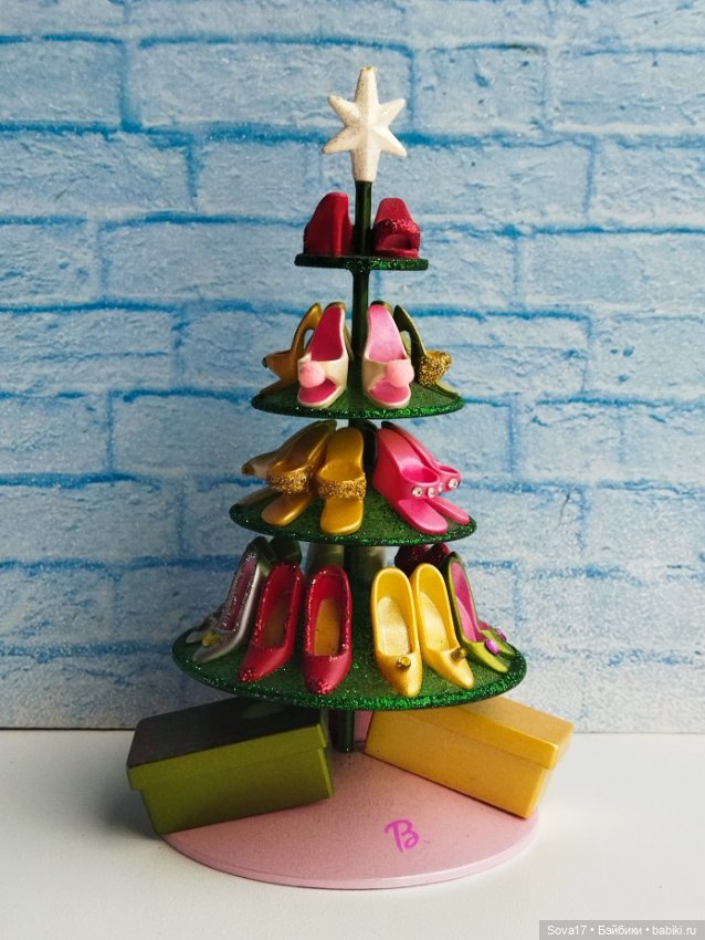 Разные елочные игрушки (мадам Александр, Дивергент и тд) от Hallmark (фото 6)