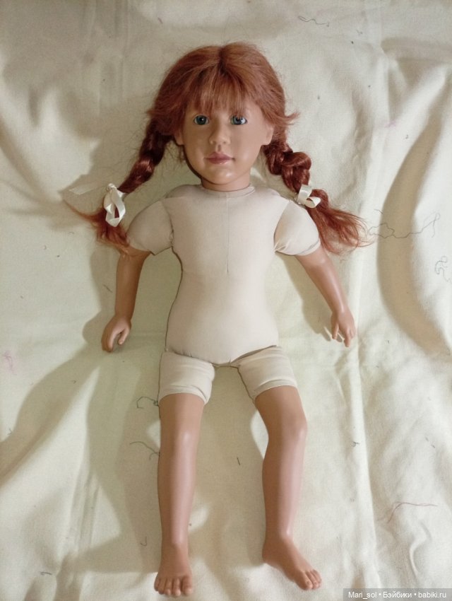 Кукла виниловая коллекционная от Sigikid (фото 5)