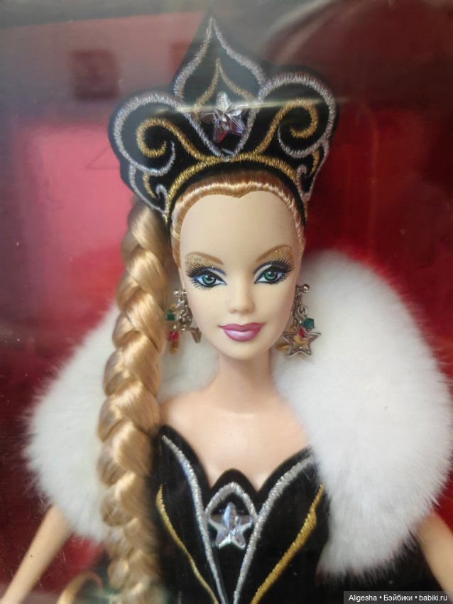 Holiday Barbie 2006 от Bob Mackie (фото 3)