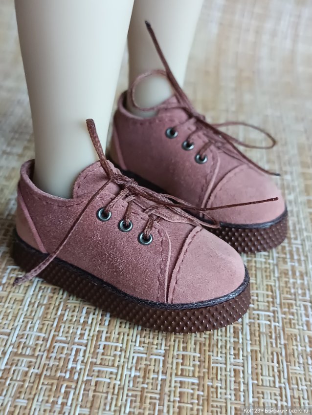 Кеды для Руби Ред Ruby Red Fashion Friends (фото 5)