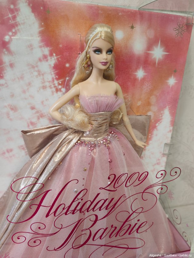 Holiday Barbie 2009 — Игровые куклы (фото 2)