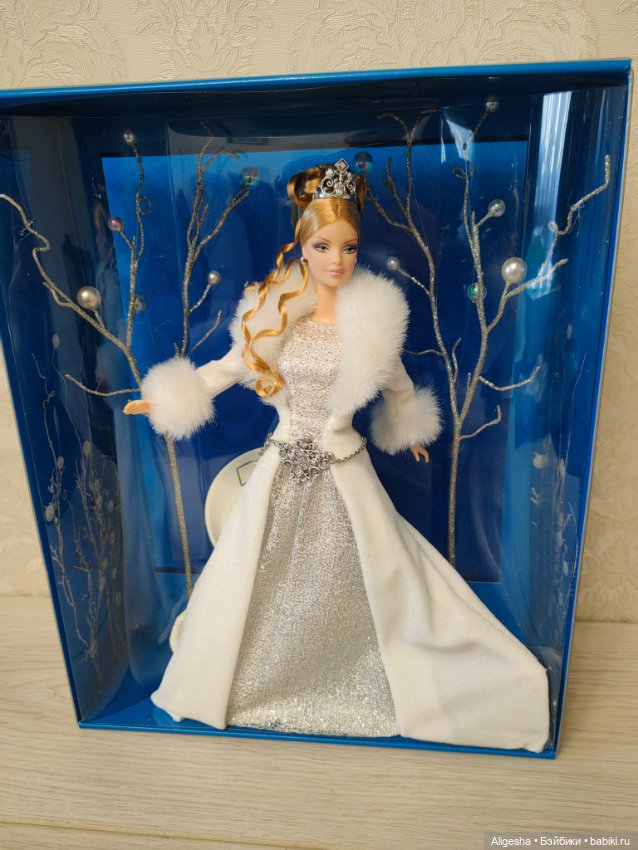 Holiday Visions Barbie Winter Fantasy 2003 (фото 3)