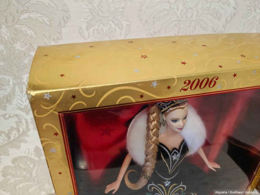 Holiday Barbie 2006 от Bob Mackie (фото 4)