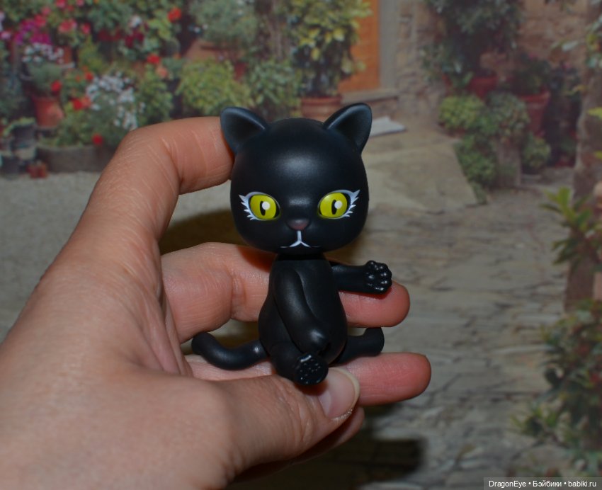 Capsule doll Котик №5 — Игрушки для детей