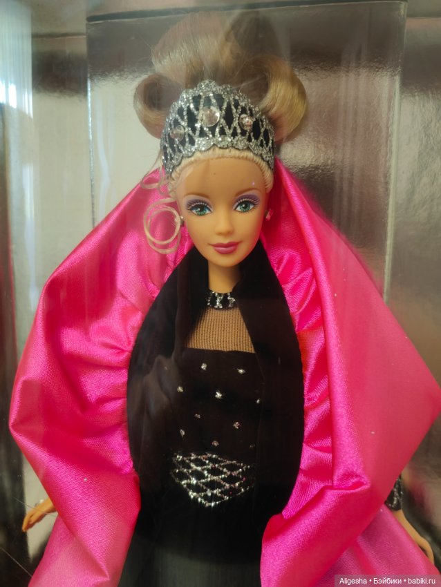 Happy Holidays Barbie 1998 (фото 3)
