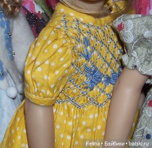 Платье Boneka на куклу Heidi Plusczok 26 см (фото 2)