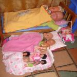 Подскажите как зовут моих девочек :)