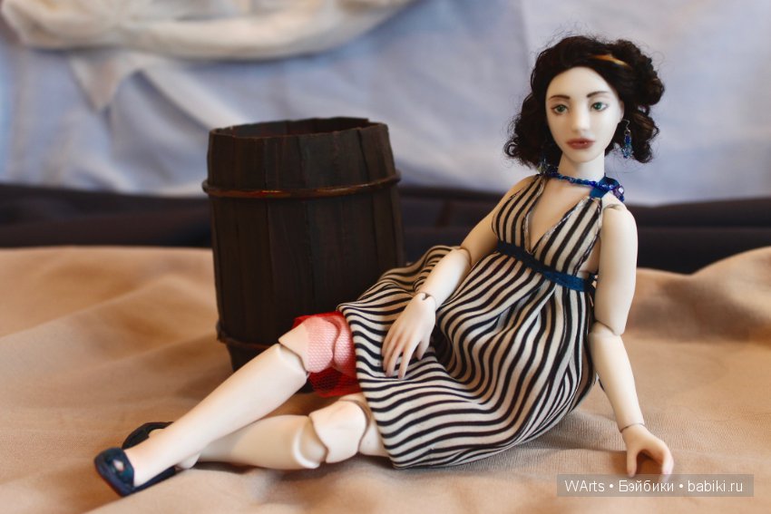 Всем хочется на пляж. Шарнирная кукла