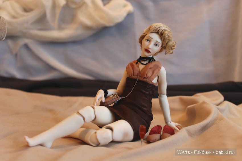 Всем хочется на пляж. Шарнирная кукла