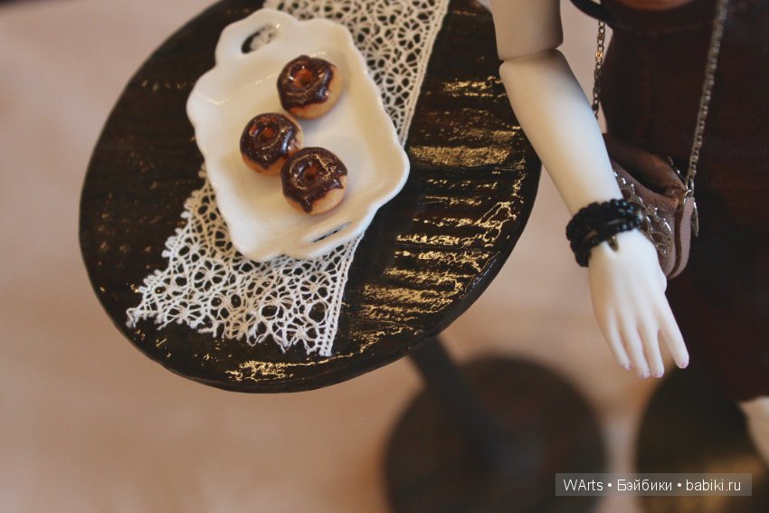 Всем хочется на пляж. Шарнирная кукла