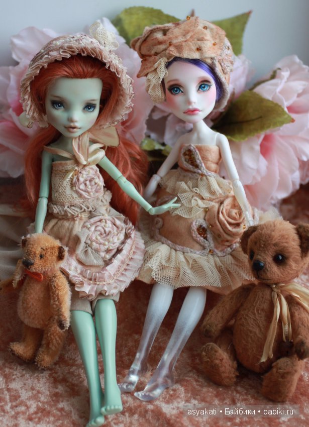 "Кексик к чаю" аутфит для кукол монстр хай (фото 9)