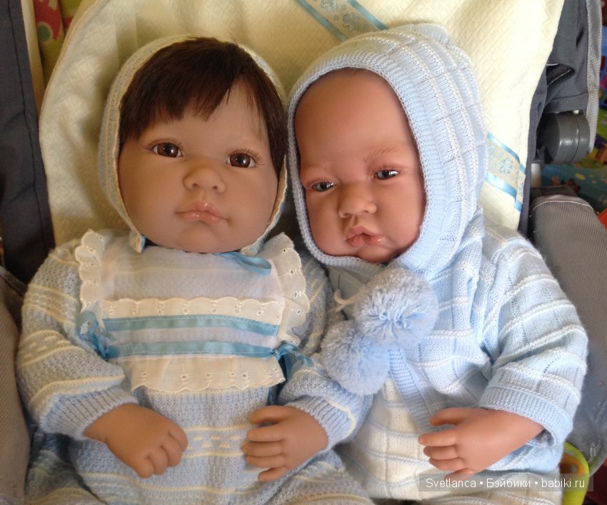 Раз-два-три-четыре мы "Хуанчиков" будили, на прогулку собирались, раздевались-одевались