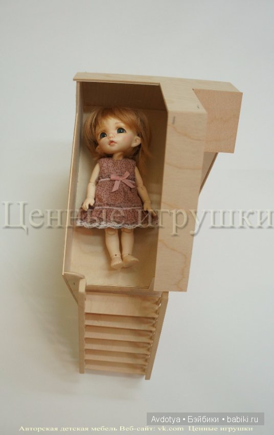 Кровать-домик для кукол — Кукольные домики своими руками: фото