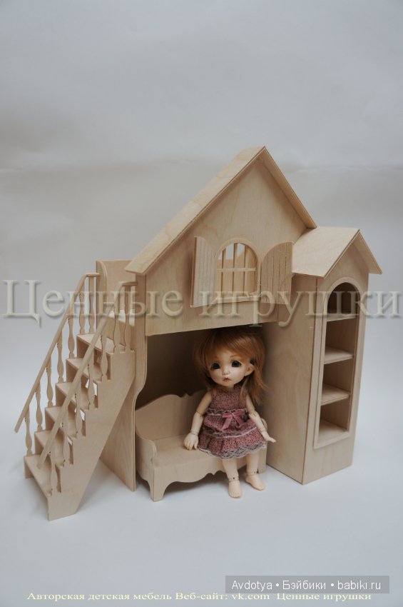 Кровать-домик для кукол — Кукольные домики своими руками: фото