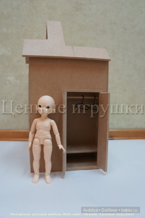 Кровать-домик для кукол — Кукольные домики своими руками: фото