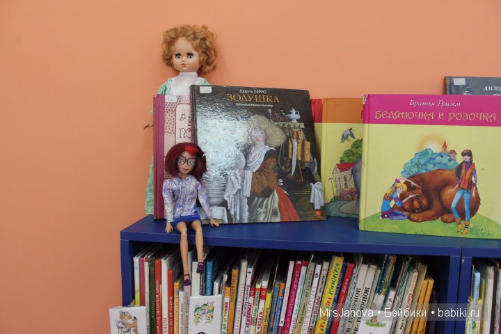 Новая библиотека и старые куклы (фото 8)