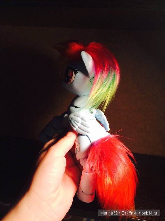 А вы когда-нибудь видели шарнирную пони? Нет?! Тогда смотрите (фото 9)