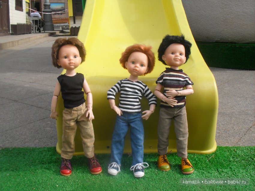 Мои мальчики гуляют по Москве