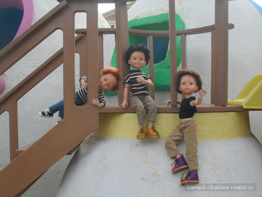 Мои мальчики гуляют по Москве