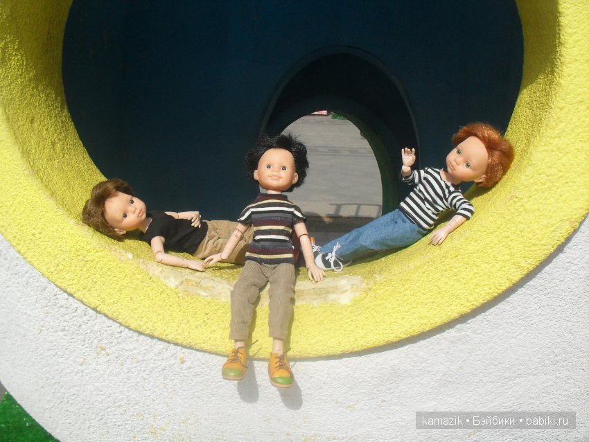 Мои мальчики гуляют по Москве