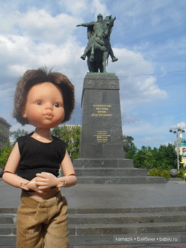 Мои мальчики гуляют по Москве