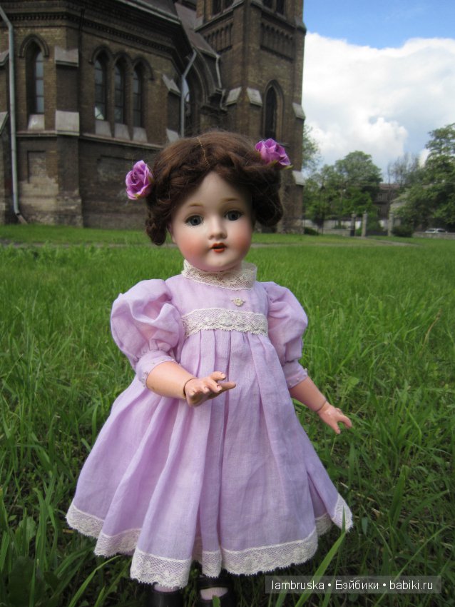 Редкий кавалер, а также его дамы