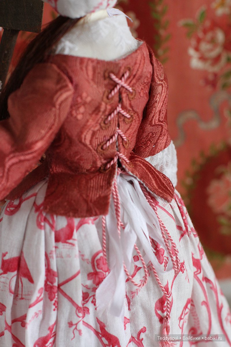 Мэйбл I, деревянная кукла времен Queen Anne (фото 6)