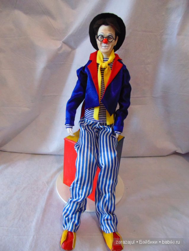 Портретная авторская кукла - клоун (фото 2)