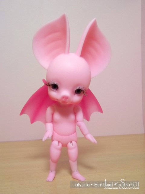 Продают Batty Boo в розовом цвете светящемся в темноте