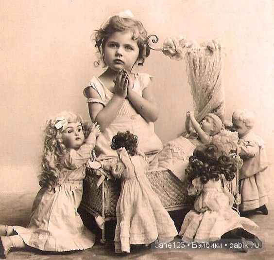 Куклы и их маленькие мамы в фотографиях и стихах (фото 5)