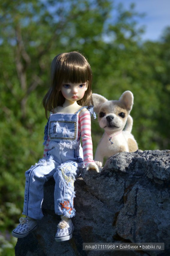 Меюшка со своим другом Кеном