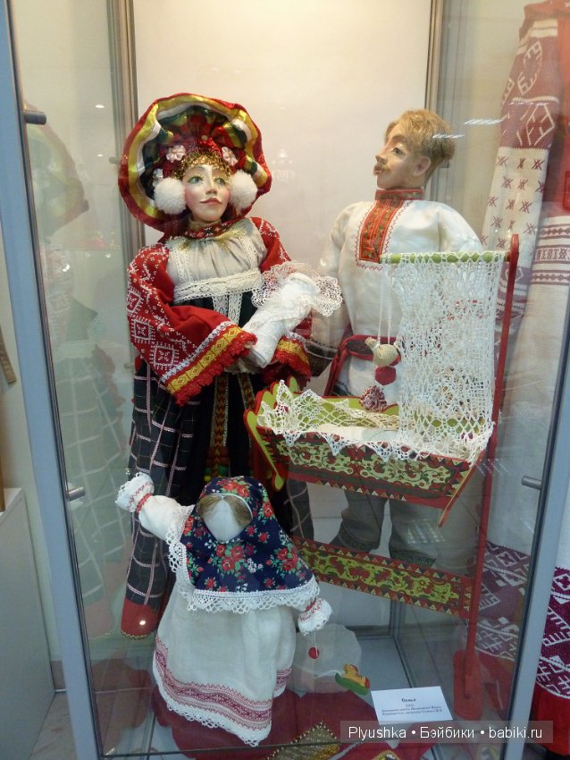 Выставка "Кукла и традиционный русский костюм" в Мытищинской картинной Галерее (фото 4)