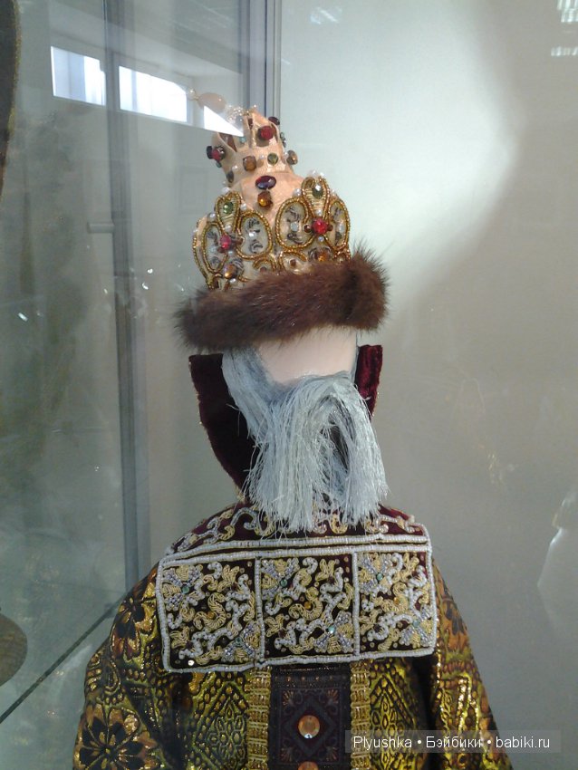 Выставка "Кукла и традиционный русский костюм" в Мытищинской картинной Галерее