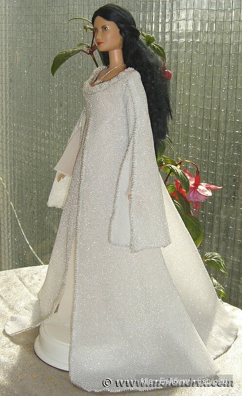 Красивые платья для кукол, выкройки (фото 10)