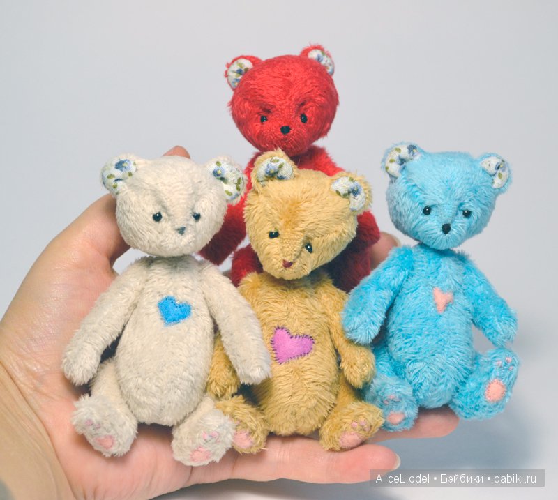 Маленькая армия мишек тедди