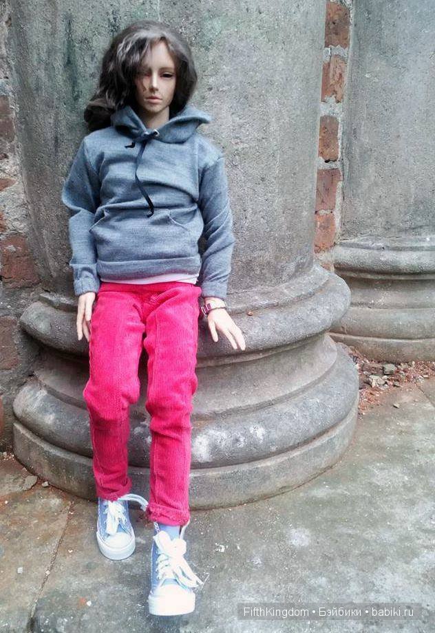 Толстовка и брюки на парня формата SD (фото 7)