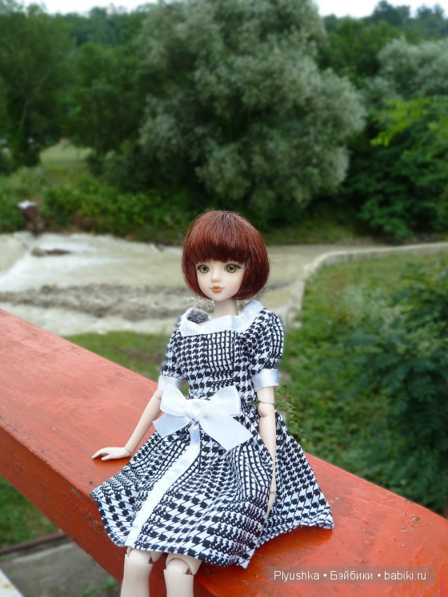 Мои куклы на море. Часть 2. Банда 1:6. Куклы Момоко, Джейки, Харука и Барбийожка